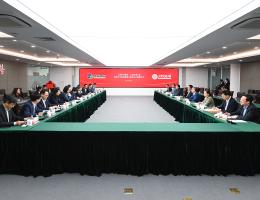 上海电气—上海交大战略合作签约暨联合研究中心揭牌仪式举行